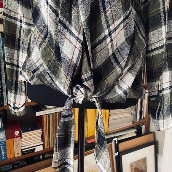 Zara Collection Chic Tartan Plaid Tie-Front Blouse - Picture 3 of 11